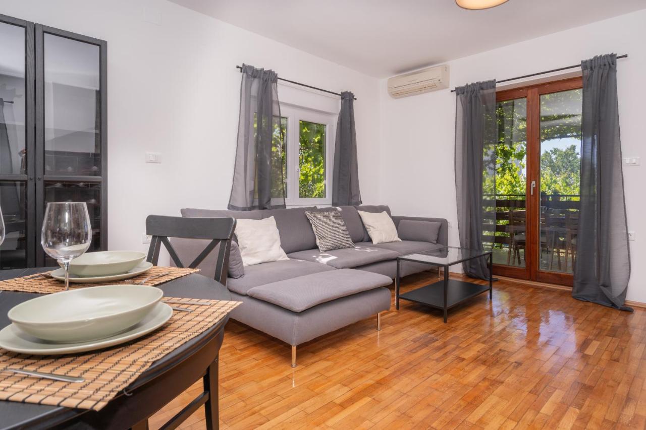 Visum Apartments بولا المظهر الخارجي الصورة